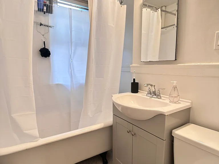 264 Kelton St #2 — Photo 6