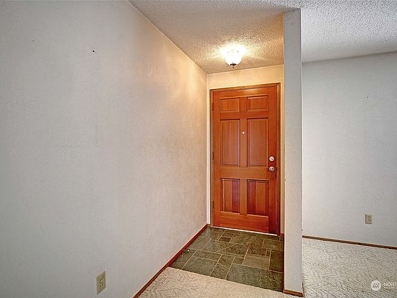 5th image of 4429 106th Place NE