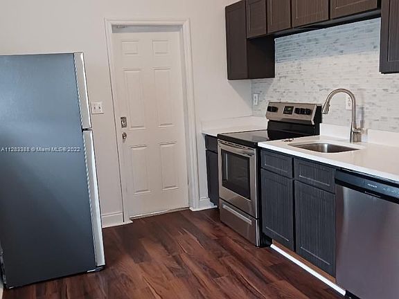 3rd image of 495 NW 132nd St #0