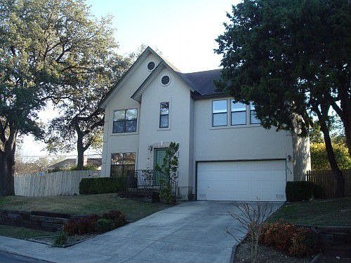 3rd image of 14116 Emerald Hill Dr