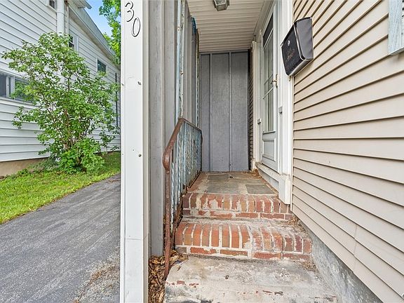 5th image of 30 Sherman St