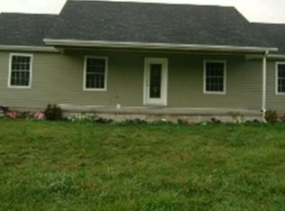 6917 Jordan Rd, Yale, MI 48097