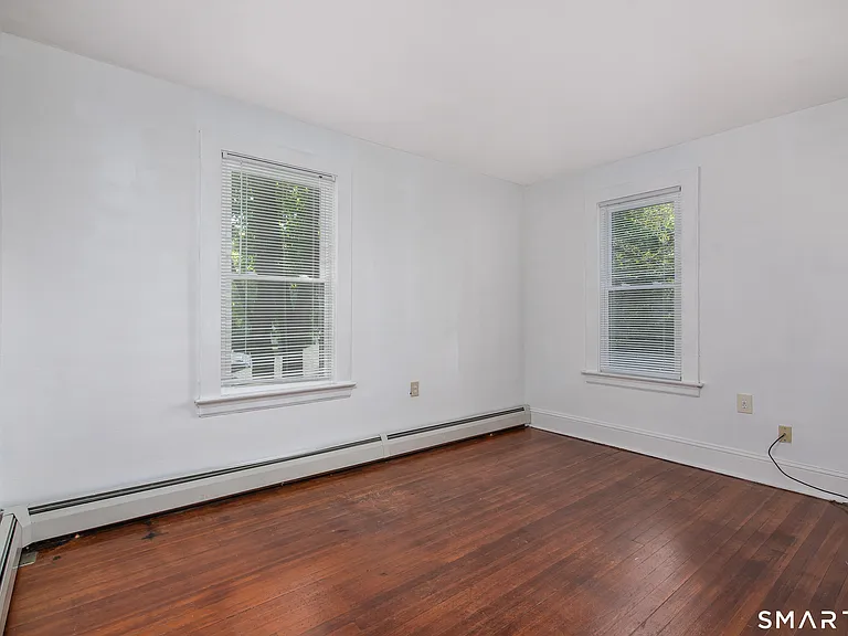 333 E Center St — Photo 9