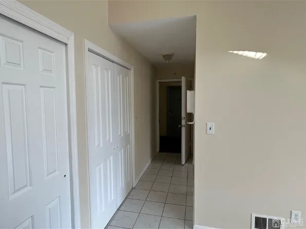 275 Alpine Way #2753, Woodbridge, NJ 07095