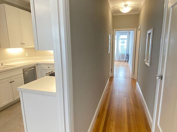 5th image of 2290 Francisco St APT 101