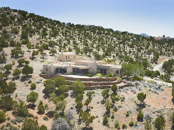 33 Teddy Bear Trl, Santa Fe, NM 87505