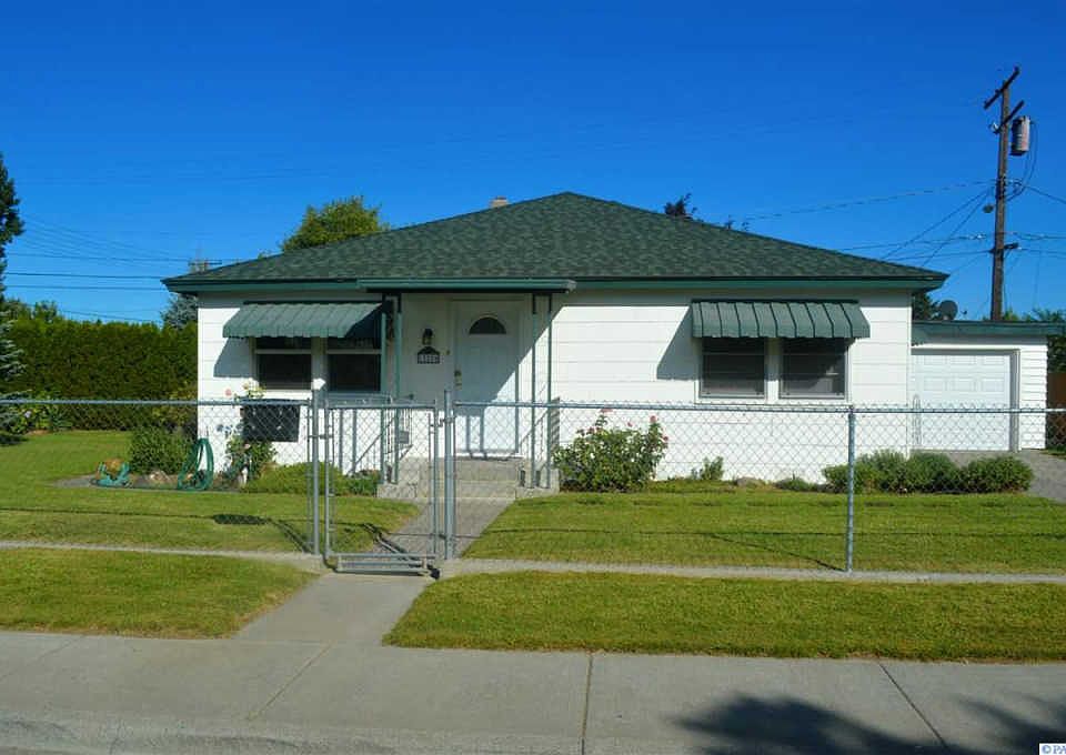 1st image of 1326 Totten Ave