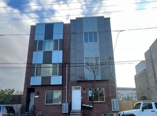 522 W Berks St, Philadelphia, PA 19122