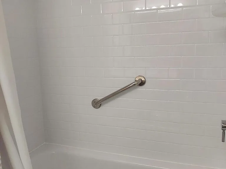 8360 Greensboro Dr #208 — Photo 39