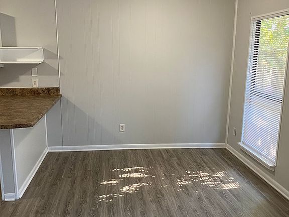 5th image of 214 San Vincente St #C
