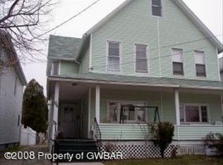 64 John St, Kingston, PA 18704