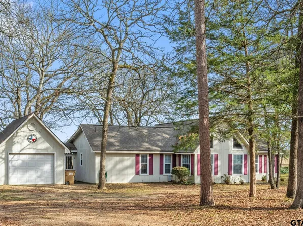 133 Valleywood Gln, Holly Lake Ranch, TX 75765