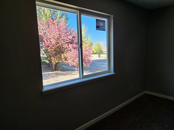 2nd image of 421 S Jefferson St #3
