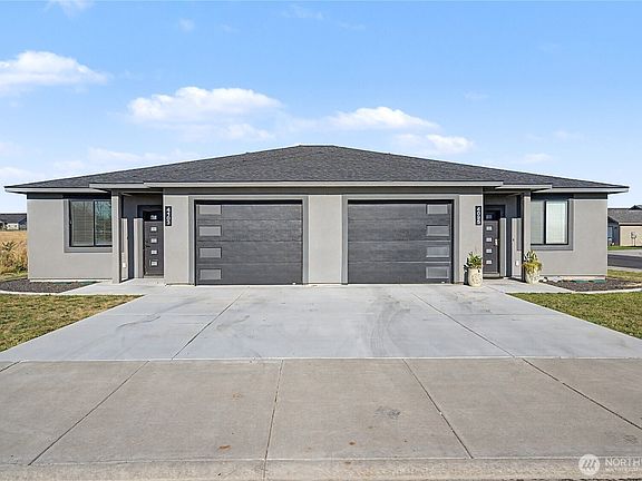 2nd image of 4103 NE Quinn Drive