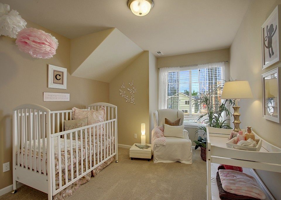 2nd image of 10015 1st St NE #35