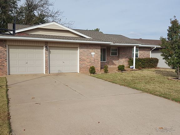 2nd image of 513 Linda Ln