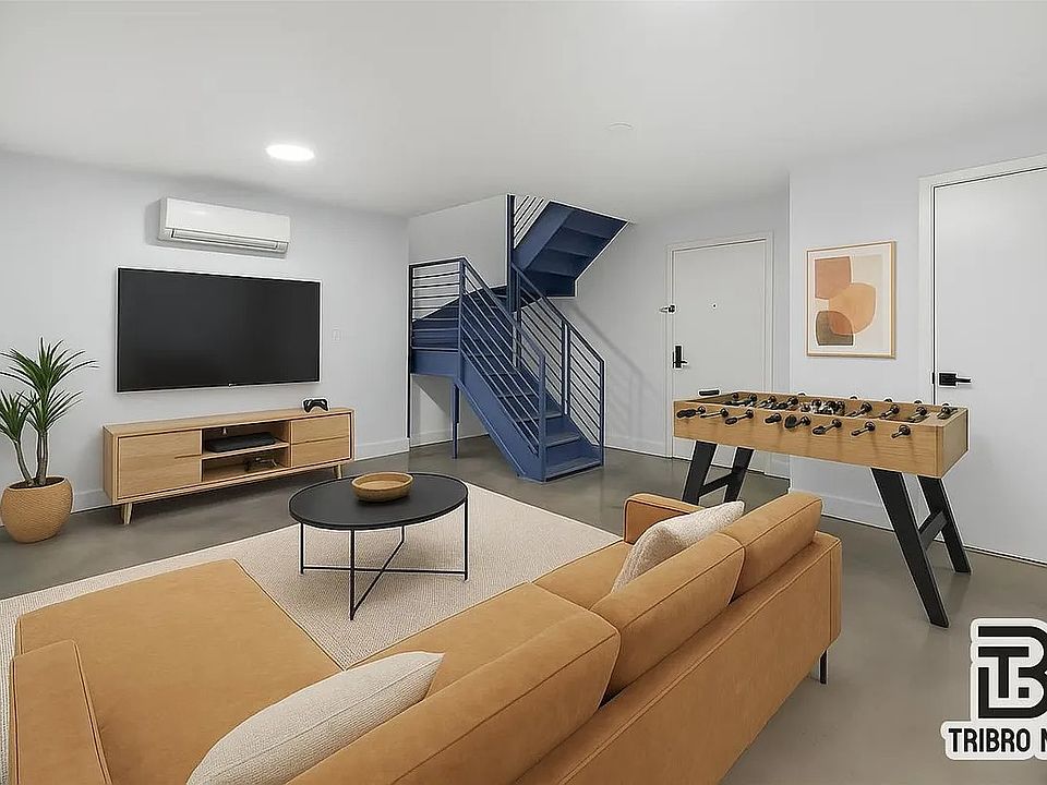 1st image of 771 Lexington Ave #1R