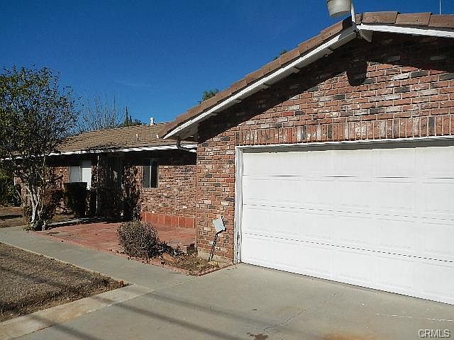 1st image of 25340 Ironwood Ave