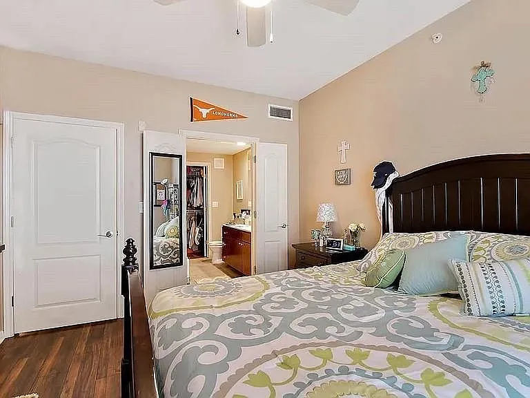 2505 San Gabriel St #605 — Photo 9