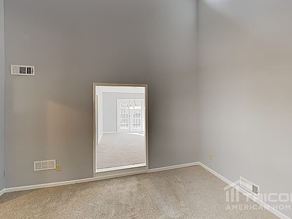 3rd image of 6564 Oakwood Dr