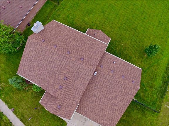 3rd image of 1429 Shannon Lakes Dr