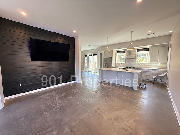 4th image of 2115 Jefferson Ave