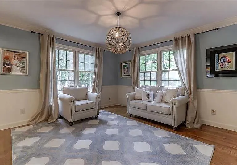 4 bed, 3.5 bath, 3327 sqft, $4,500 — Photo 4