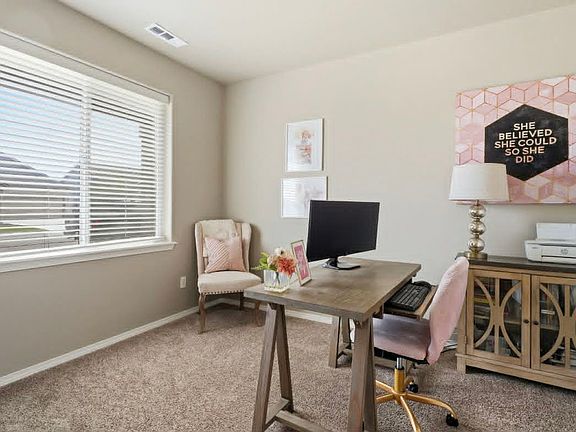 5th image of 2945 Bellerive Dr