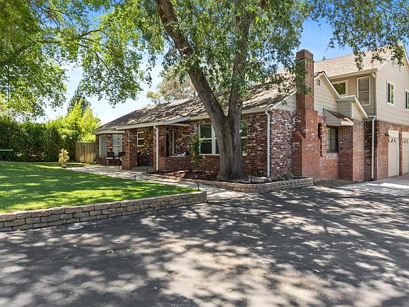 2nd image of 4309 Eucalyptus Rd
