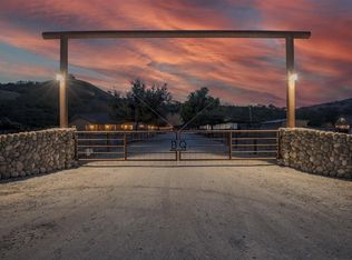 6992 Southside Rd, Hollister, CA 95023