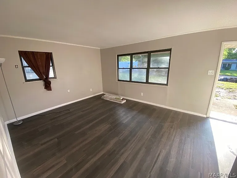 1229 Karen Rd — Photo 12