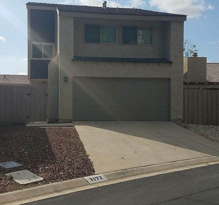 1st image of 3172 Boxwood Cir