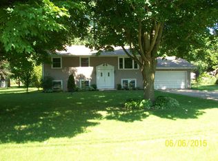56195 Cedar Rd, Mishawaka, IN 46545