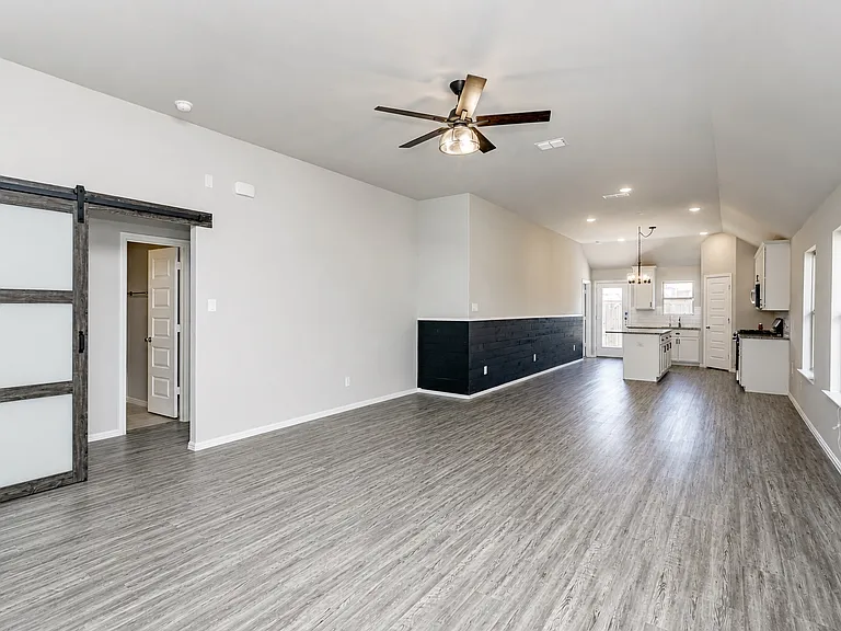 3344 Duncan Way — Photo 5