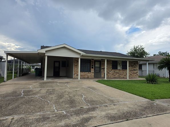 1552 Redwood Dr