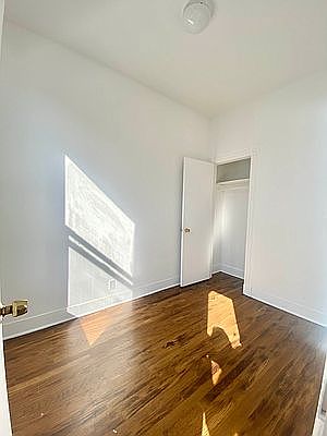 5th image of 203 Nassau Ave APT 2