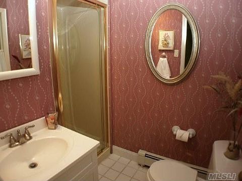 3rd image of 17 Anondale Dr