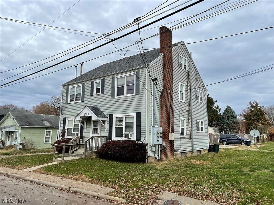 1st image of 1009 29th St