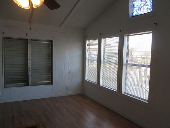 4th image of 16630 Trinidad Way