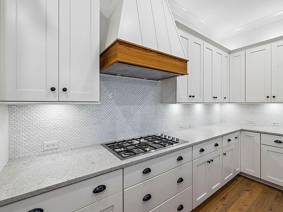 5th image of 88 Ridgewalk Cir