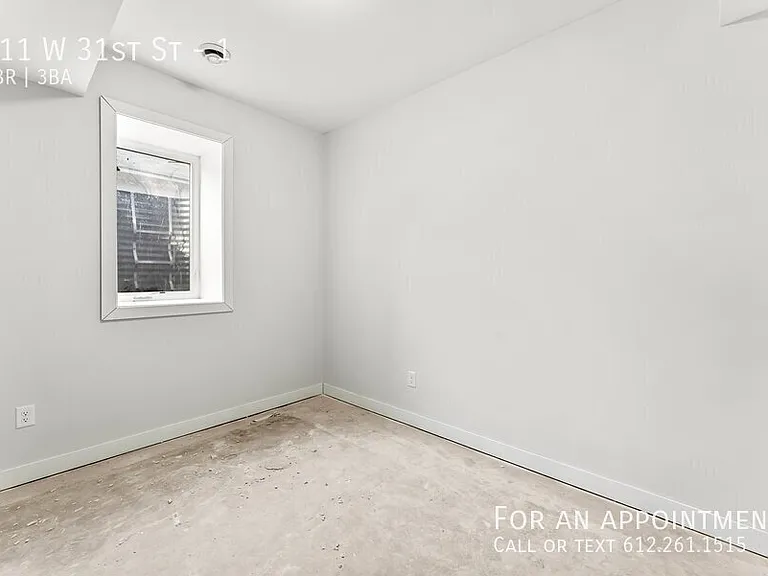 911 W 31st St #1 — Photo 26