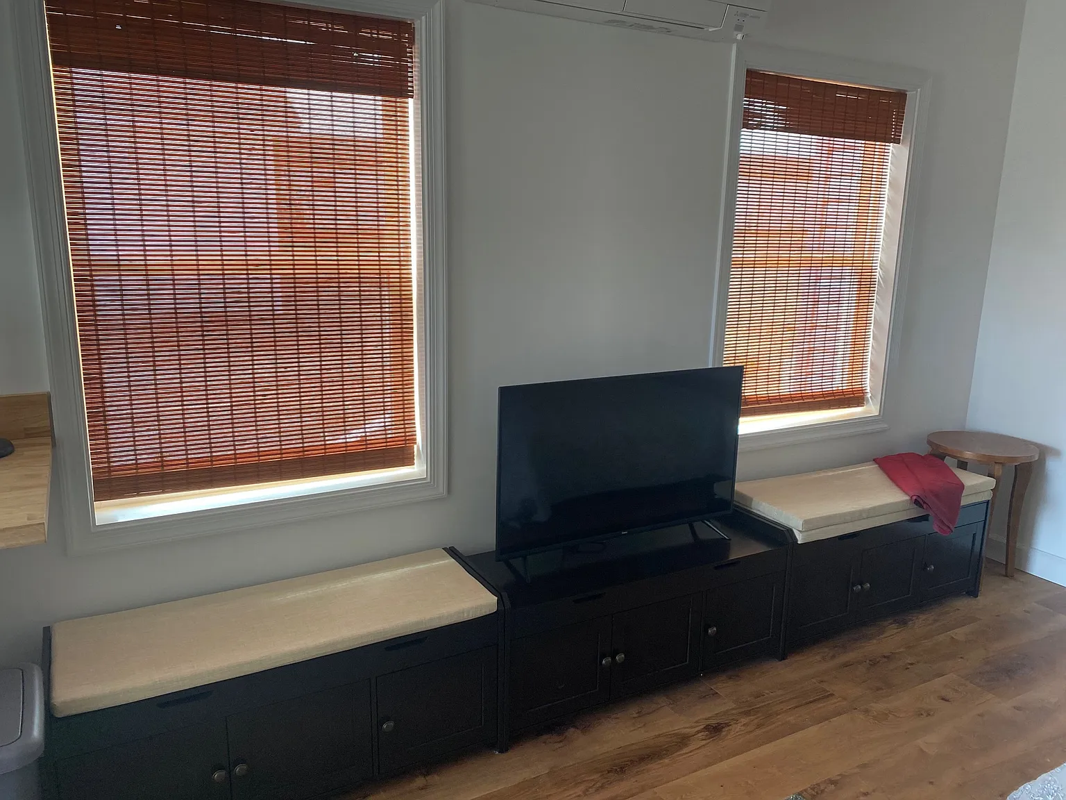 Studio, 200 sqft, $1,200 — Photo 4