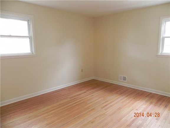 3rd image of 2500 Dean Dr