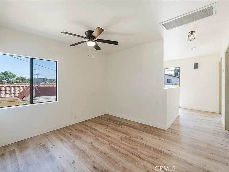 18324 Mansel Ave — Photo 17