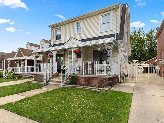 3rd image of 7019 Mead St