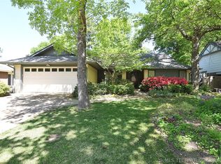 2016 W Oakridge St, Broken Arrow, OK 74012