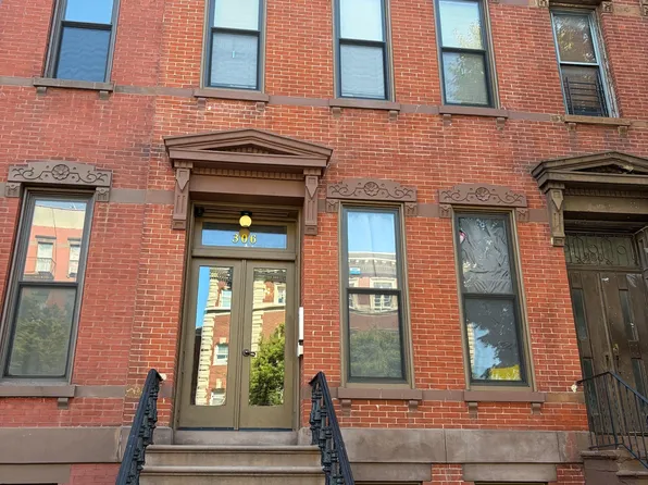 306 Alexander Avenue image 1 of 6