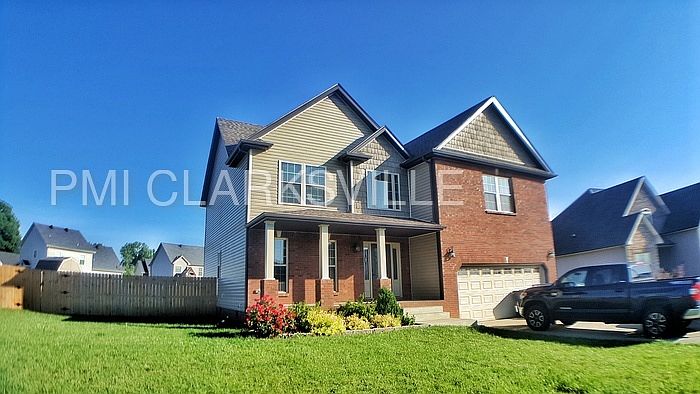 2nd image of 1747 Cabana Dr