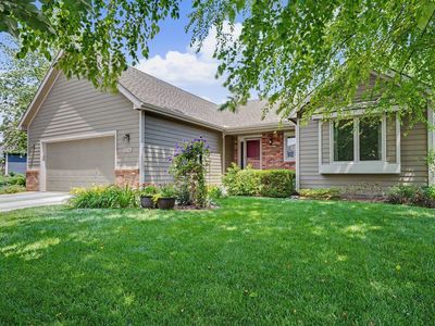 2714 Coneflower Ct, Lawrence, KS, 66047