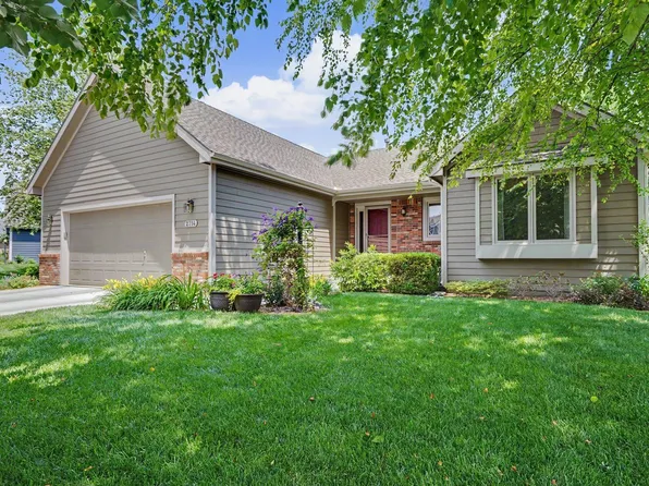 2714 Coneflower Ct, Lawrence, KS 66047